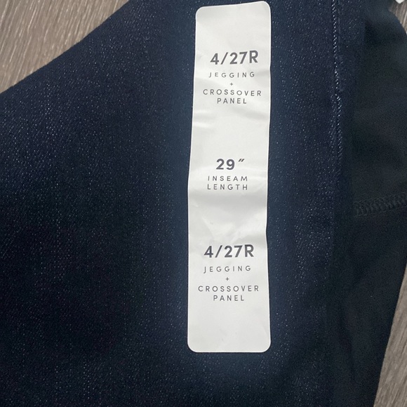 New Isabel Maternity Crossover Panel Dark Wash Jeggings - Picture 9 of 9